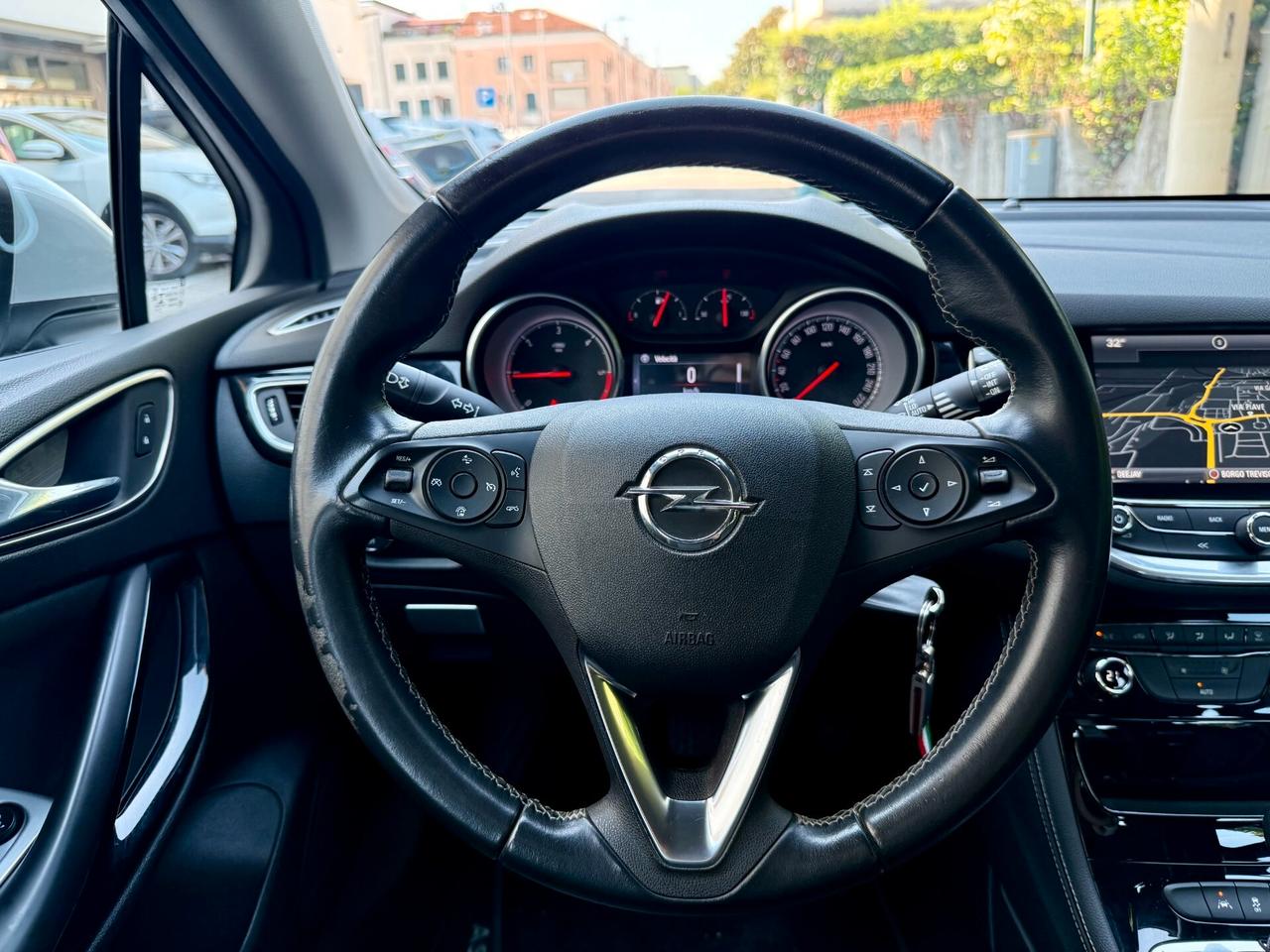 Opel Astra Sports Tourer 1.6 cdti Innovation 136cv auto IVA ESPOSTA