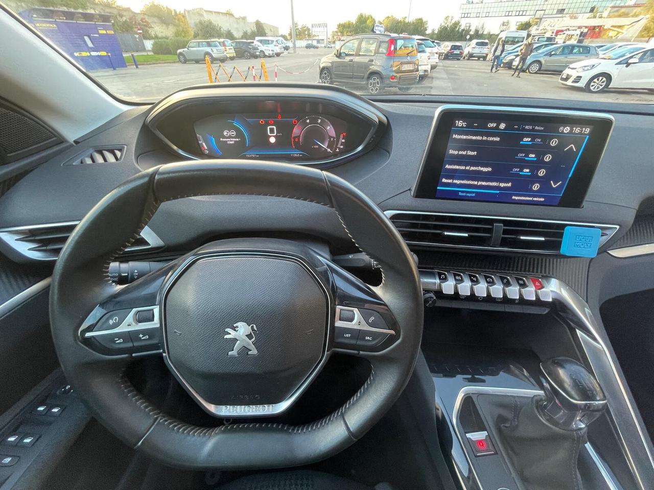 Peugeot 3008 BlueHDi 130 S&S EAT8 Active Pack