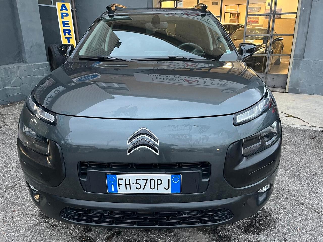 Citroen C4 Cactus PureTech 82 Shine