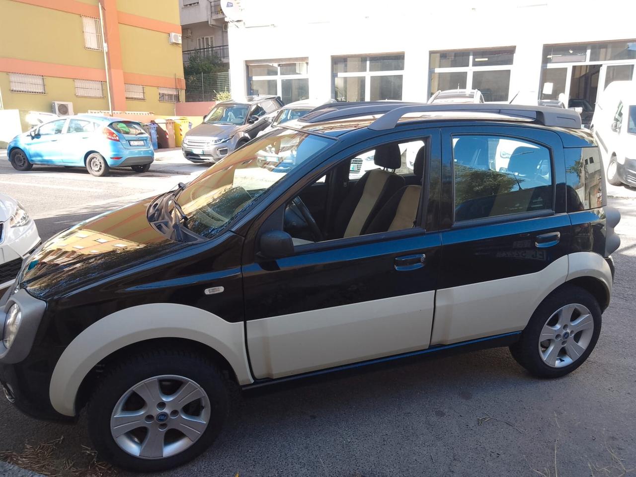 Fiat Panda 1.3 MJT 16V 4x4 CROSS