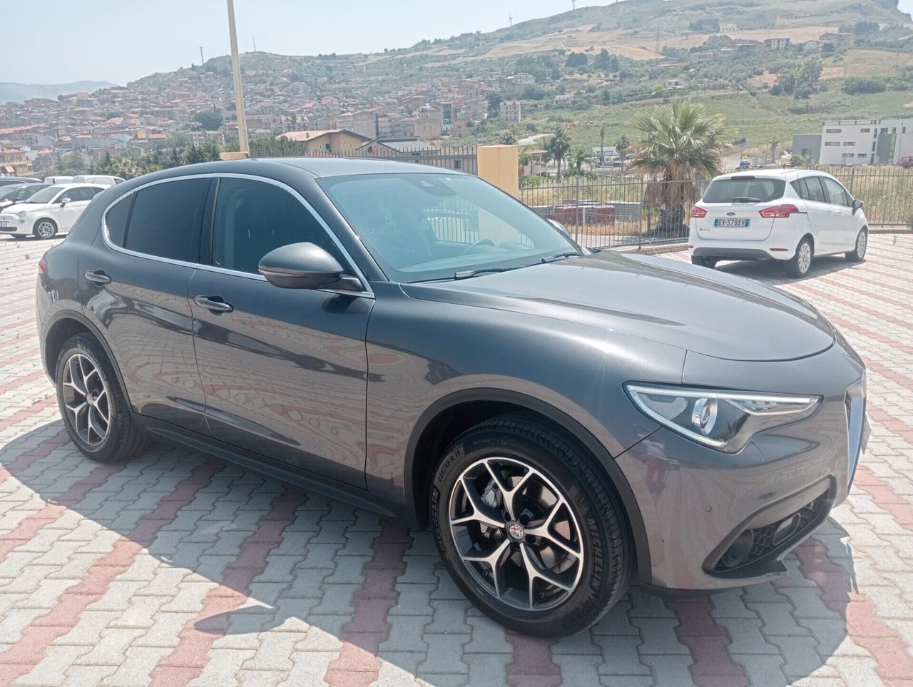 Alfa Romeo Stelvio 2.2 Turbodiesel 180 CV AT8 RWD Executive