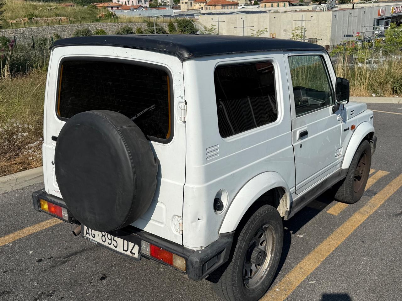 Suzuki SJ 413 Samurai 1.3i cat Berlina De Luxe