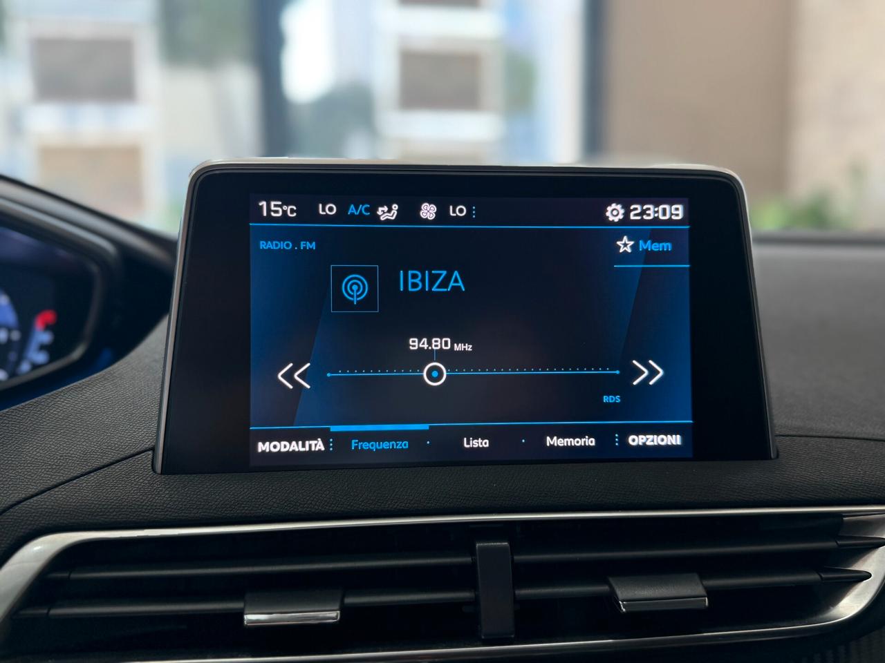 Peugeot 3008 PureTech Turbo 130 S&S Active Sport