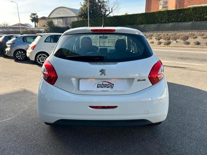 Peugeot 208 5 Porte 208 5p 1.4 hdi 8v Active