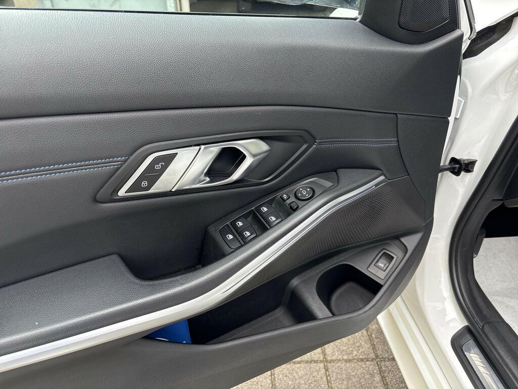 BMW Serie 3 Touring 330 d Mild Hybrid 48V Msport xDrive Steptronic