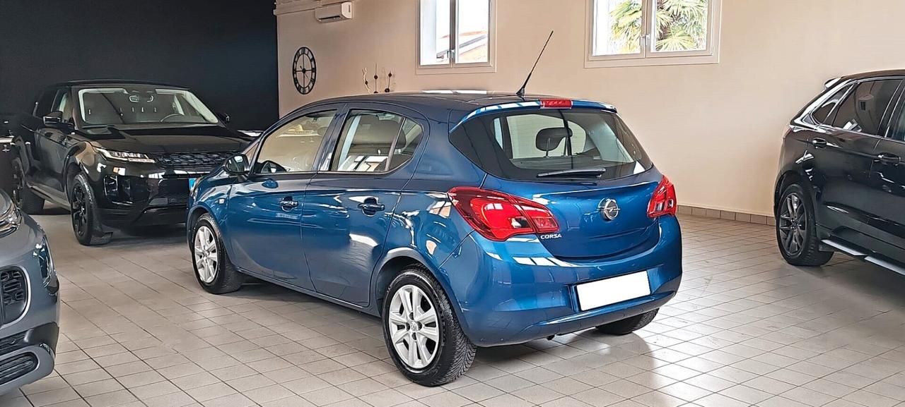 Opel Corsa 1.2 5 porte n-Joy