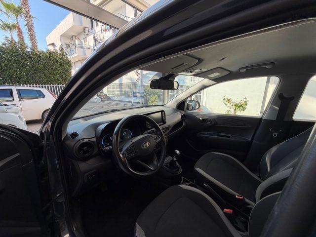 HYUNDAI i10 1.0 MPI AT Connectline da ?129,00 mensili