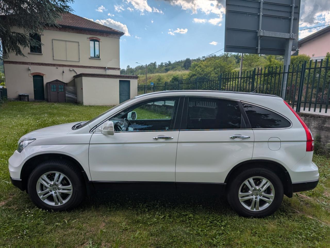 Honda CR-V 2.0 i-VTEC Exclusive Unico proprietario tagl. CERT.