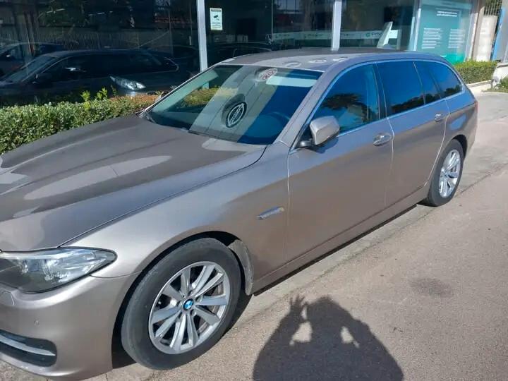 Bmw 520 520d Touring xdrive Luxury 190cv auto