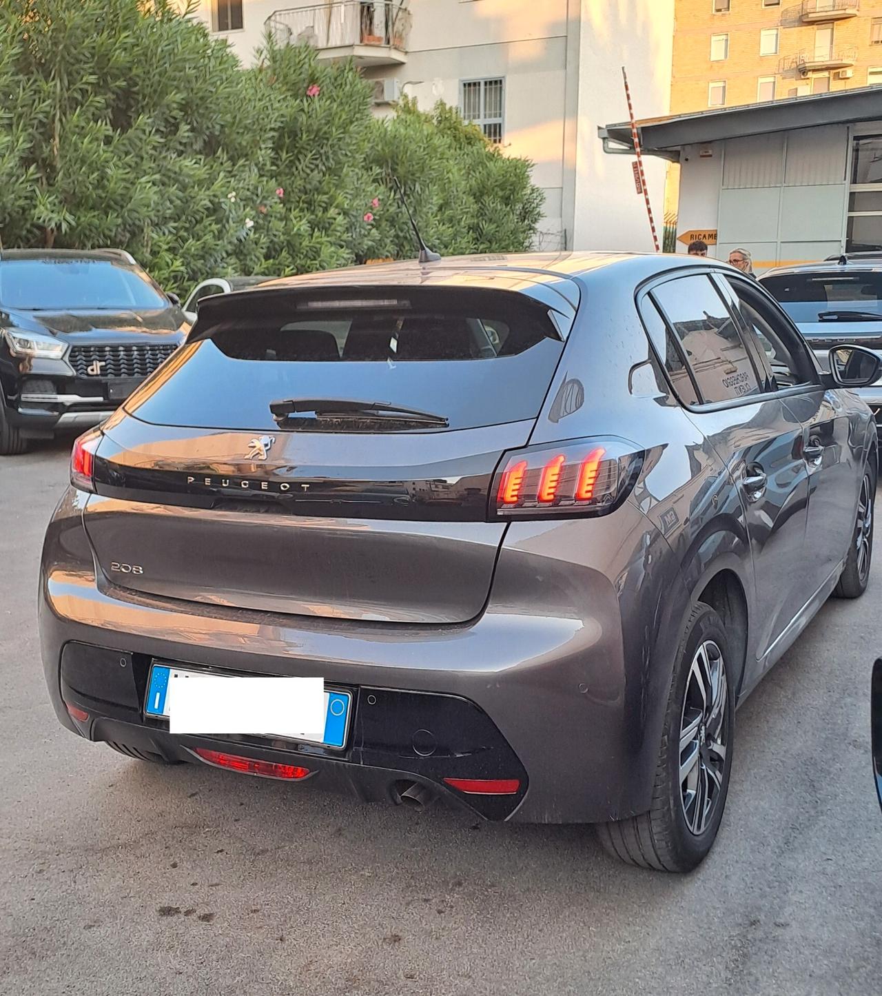 Peugeot 208 100CV Allure Pack