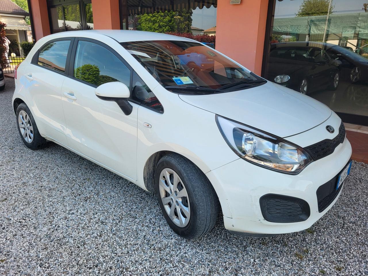 Kia Rio 1.2 CVVT 5p. Cool