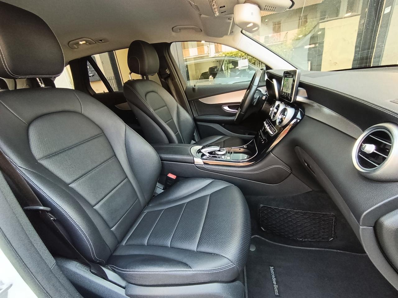 Mercedes-benz GLC 250 4Matic Sport solo Km 79.025
