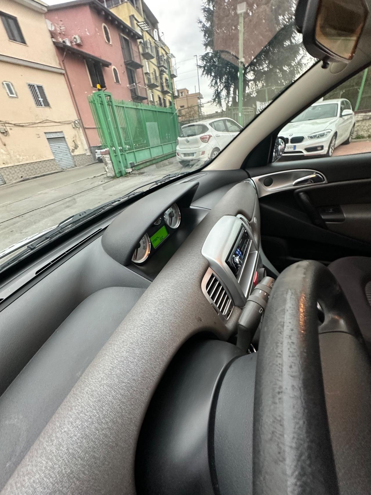 Lancia Ypsilon 1.4 Oro Ecochic GPL