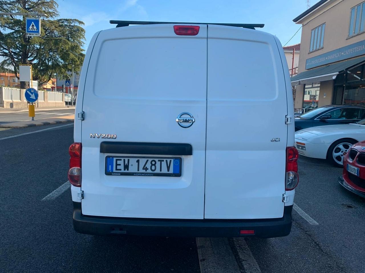 Nissan NV200 doppia porta laterale