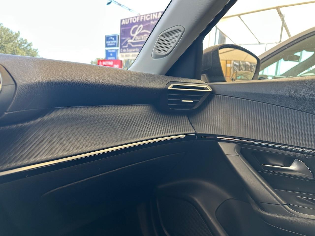 Peugeot 2008 BlueHDi 110 S&S Active Pack