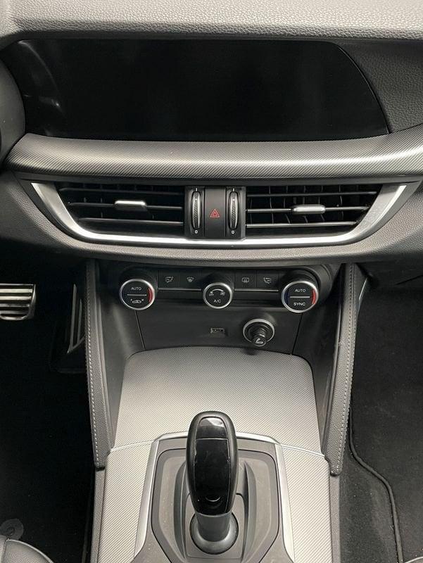 Alfa Romeo Stelvio 2.2 Turbodiesel 210 CV AT8 Q4 Executive