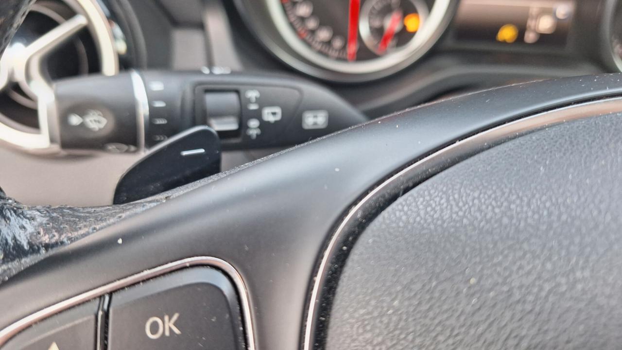 Mercedes-benz GLA 200 d Automatic Premium