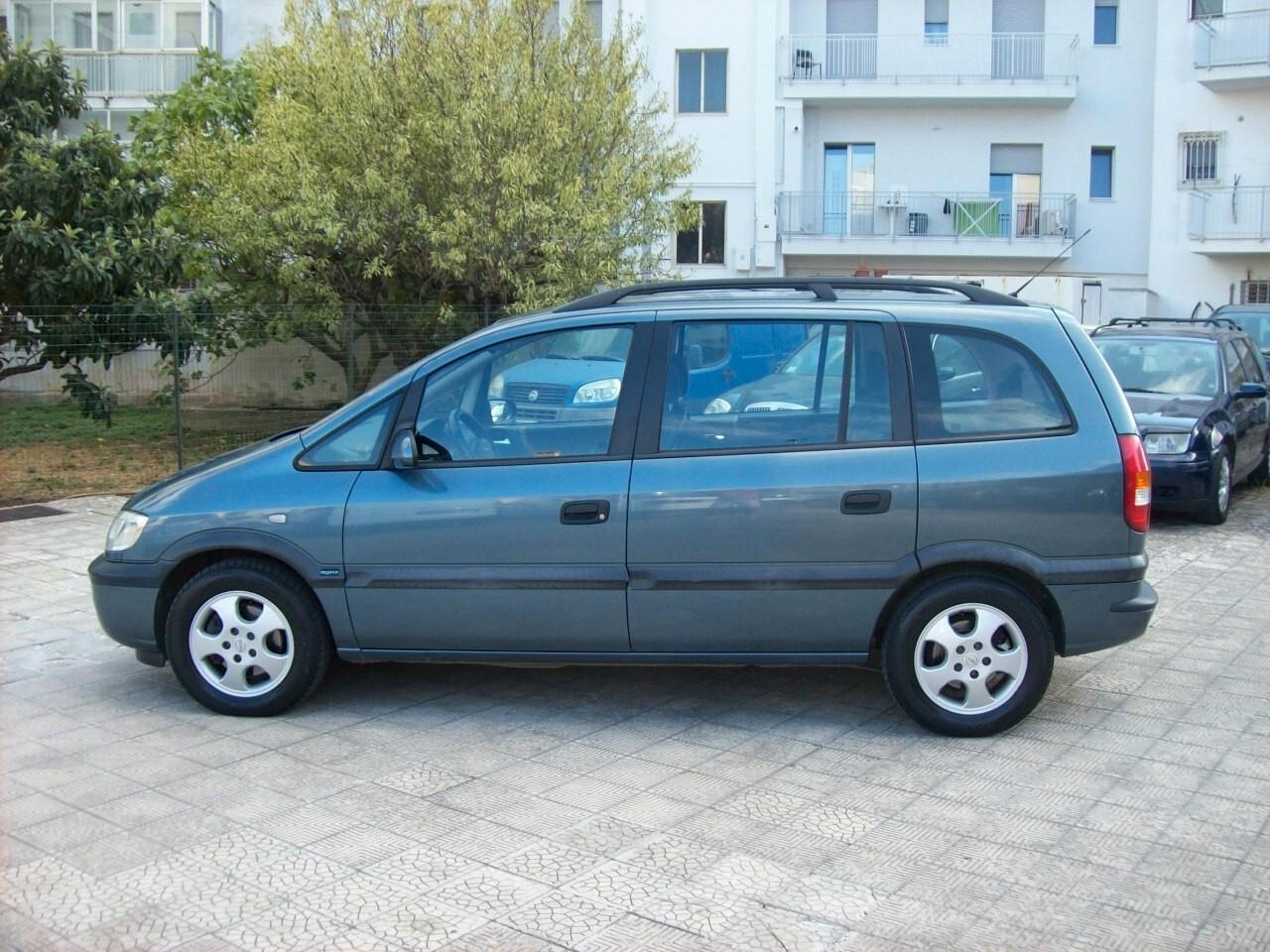 Opel Zafira 2.0 Di 16V 82CV Elegance "Gancio Traino"