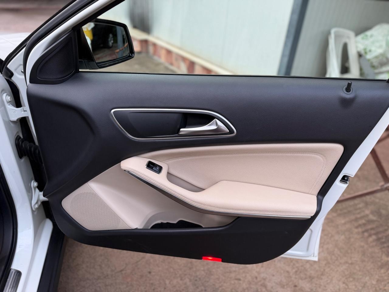 Mercedes-benz GLA 220d 4Matic Km Certificati