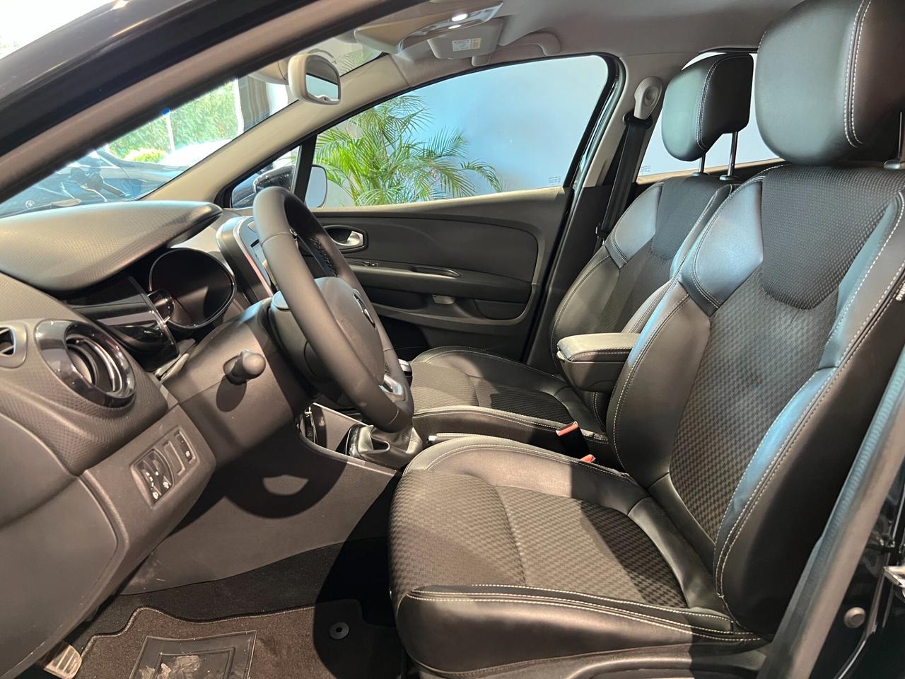 Renault Clio dCi 90 CV 5 porte Intens
