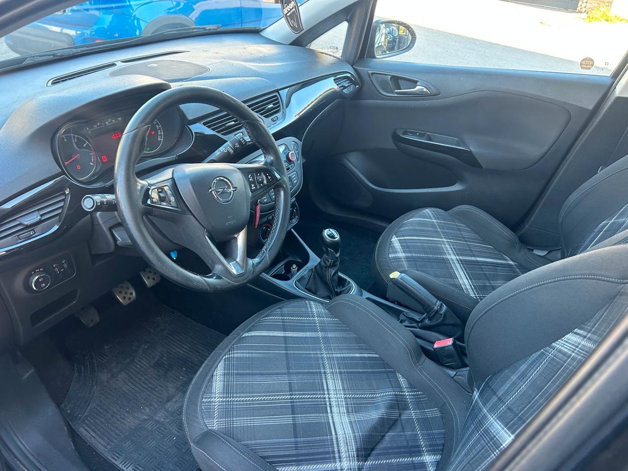 Opel Corsa 1.2 5 porte Edition GPL