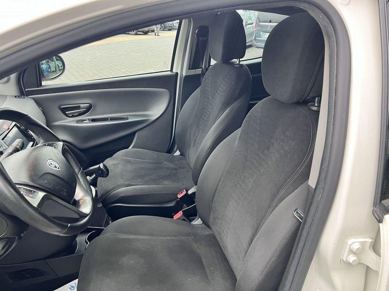 Lancia Ypsilon Ypsilon 1.3 MJT 16V 95 CV 5 porte S&S Gold TETTO APRIBILE XENON