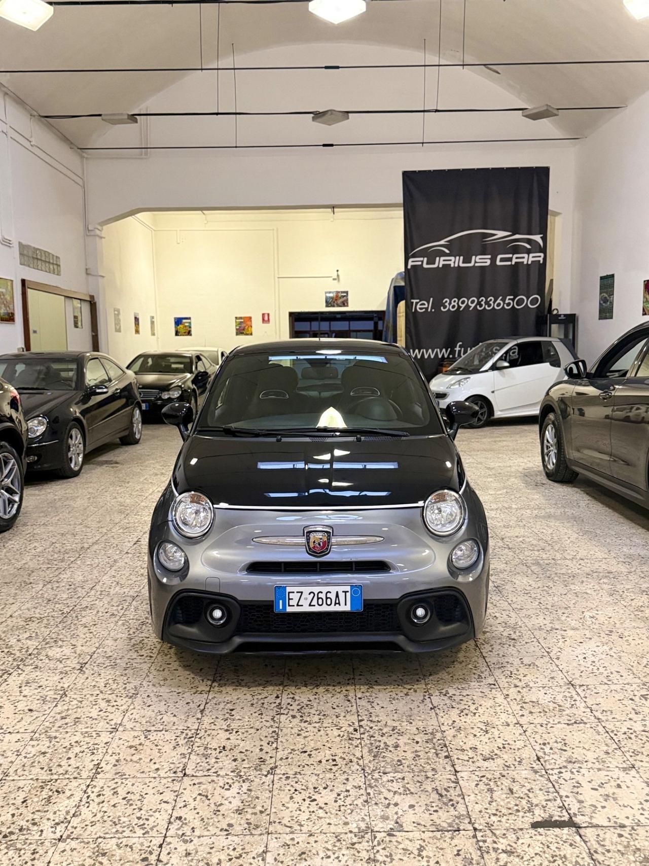 Abarth 500 1.4 Turbo T-Jet Custom