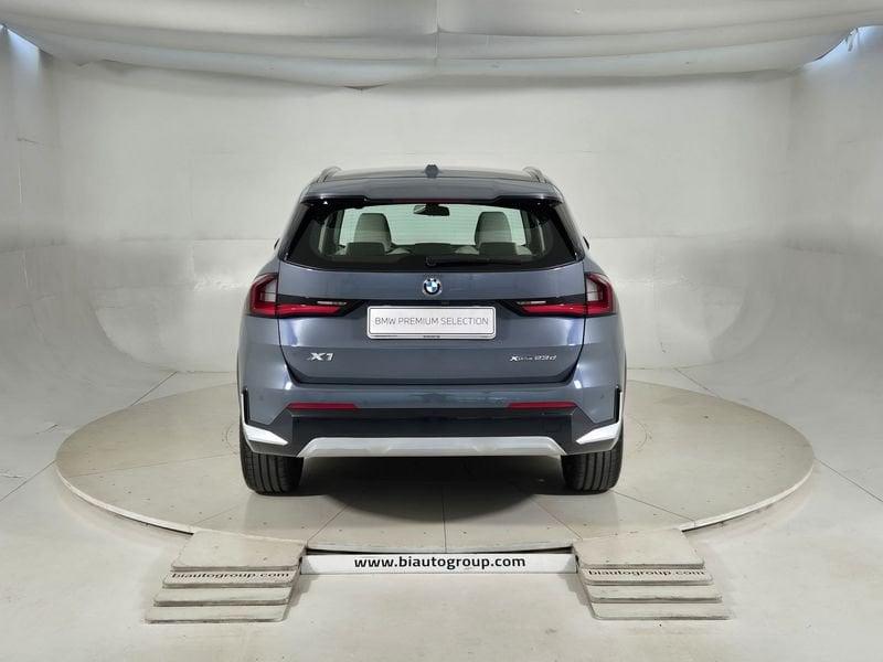BMW X1 U11 xdrive23d mhev 48V X-Line auto