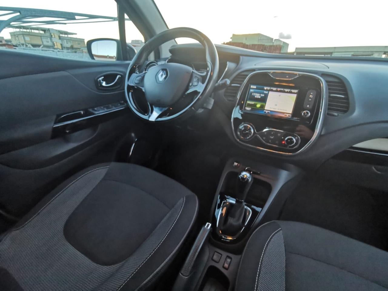Renault Captur dCi 8V 90 CV EDC Energy - 12/2015