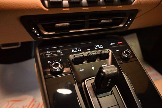 PORSCHE 911 CARRERA 992 PDK TETTO 21"LED PDLS PELLE TOT.FULL!!
