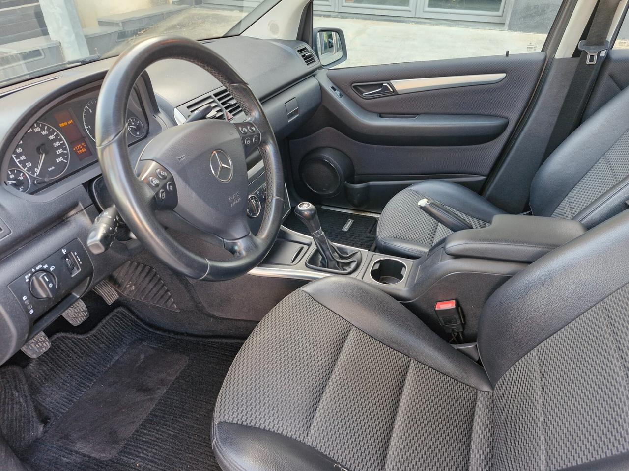 Mercedes-benz A 180 CDI Premium