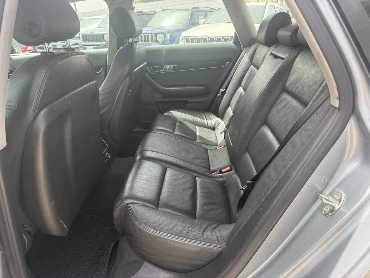 Audi A6 Avant 2.7 V6