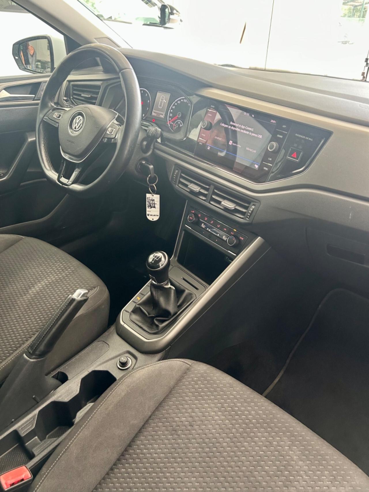 Volkswagen Polo 1.0 65cv NEOPATENTATI finanziabile