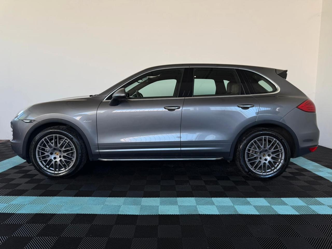 Porsche Cayenne 3.0 V6 Diesel 245CV
