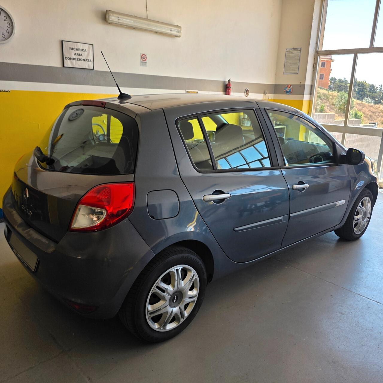 Renault Clio 1.2 16V 5 porte GPL Confort
