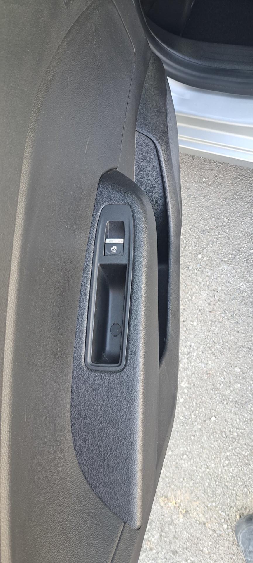 Renault Clio Full Hybrid E-Tech 140 CV 5 porte Zen