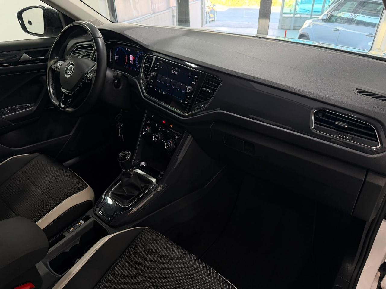 Volkswagen T-Roc 1.6 TDI SCR Advanced BlueMotion Technology