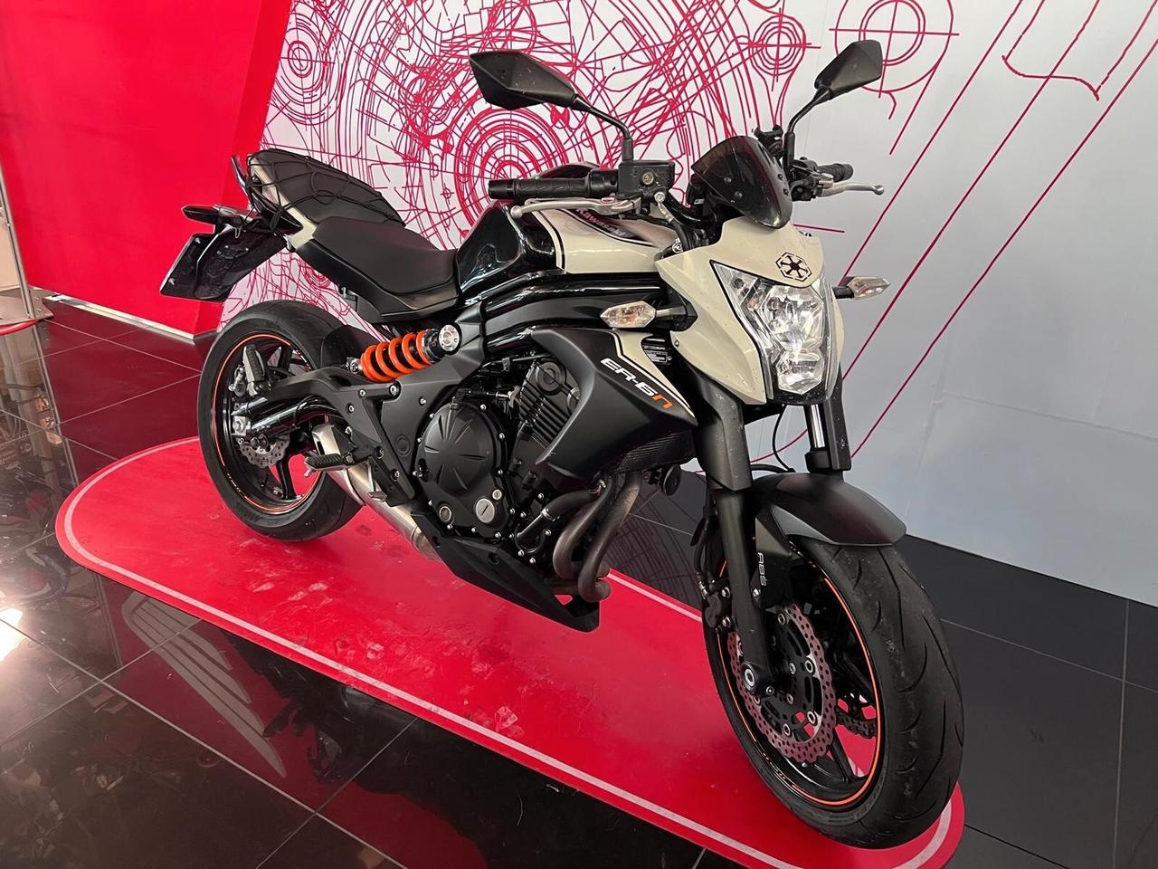 Kawasaki ER 6N 2016