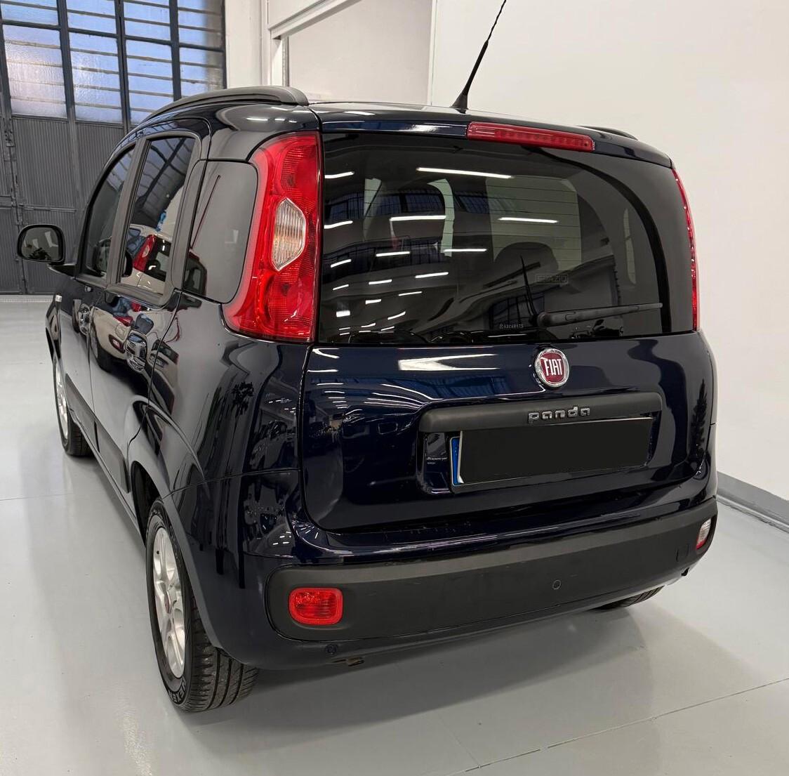 Fiat Panda 1.2 69CV Lounge GPL - Sensori, Cerchi, full