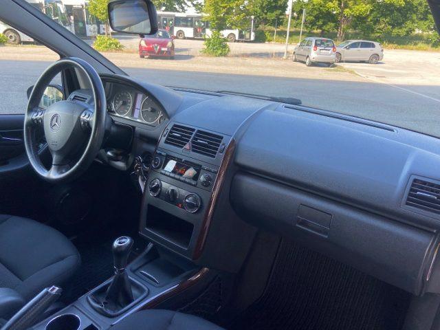 MERCEDES-BENZ A 150 Elegance