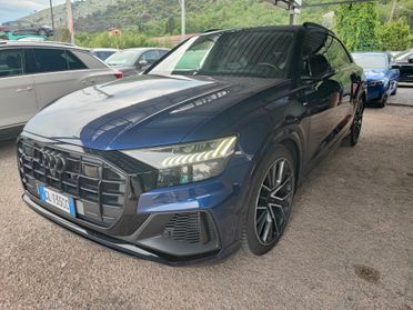 Audi Q8 55 TFSI quattro tiptronic Sline Plus