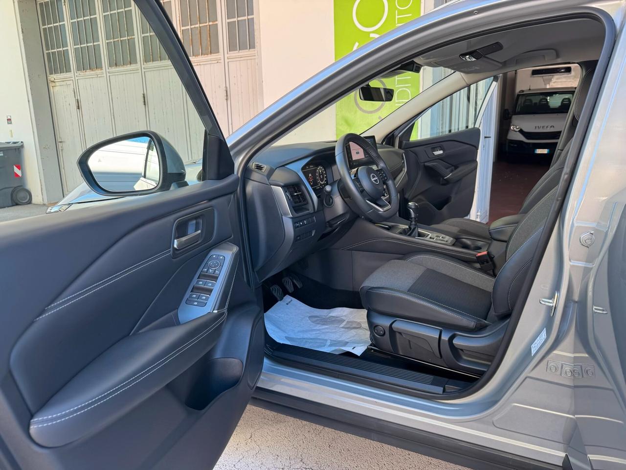Nissan Qashqai 1.3 mhev N-Connecta PROMO