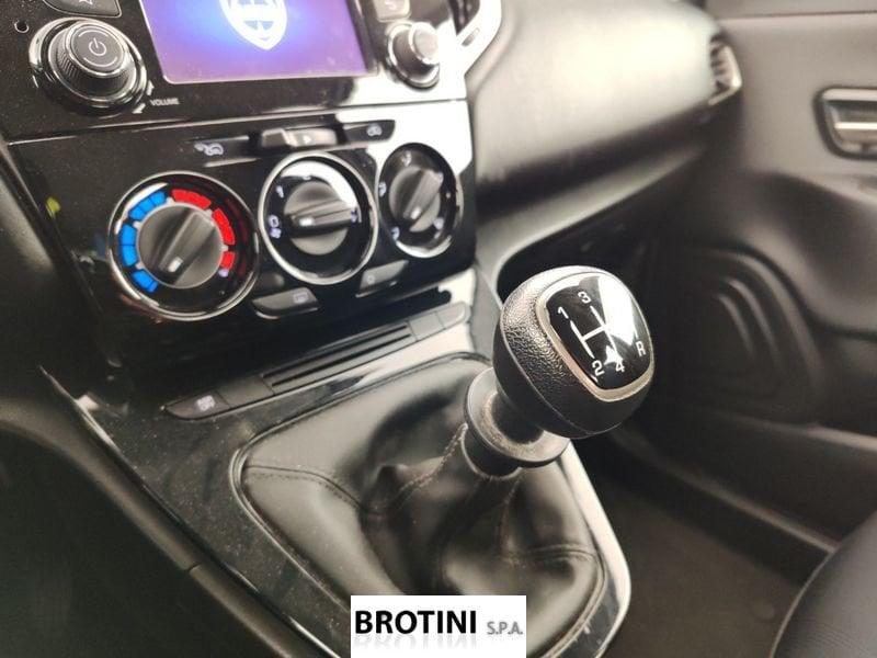 Lancia Ypsilon 1.2 69cv Start& Stop Gold