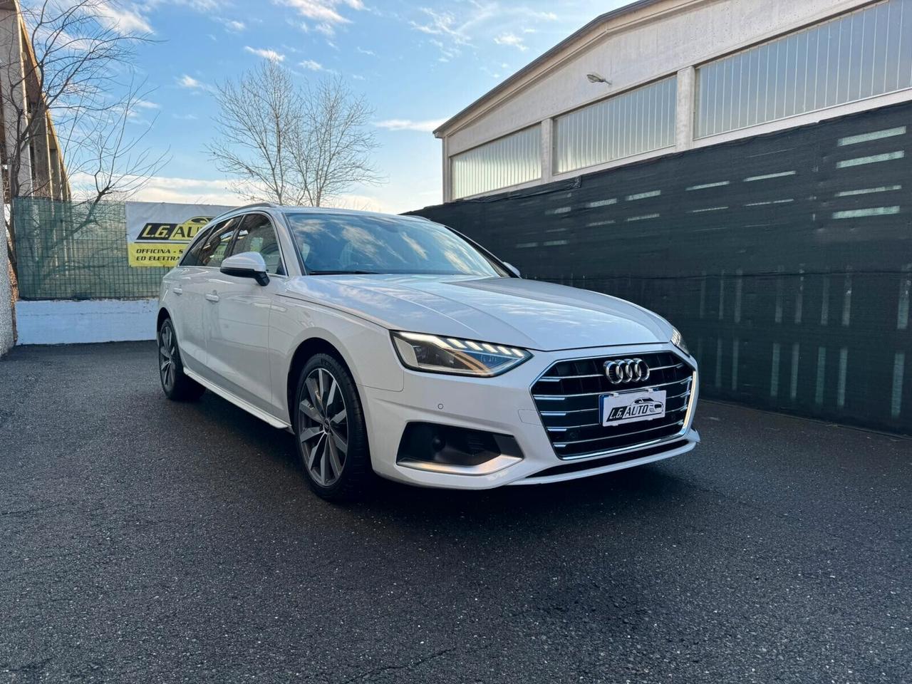 Audi A4 Avant 35 TDI/163 CV S tronic Business Advanced