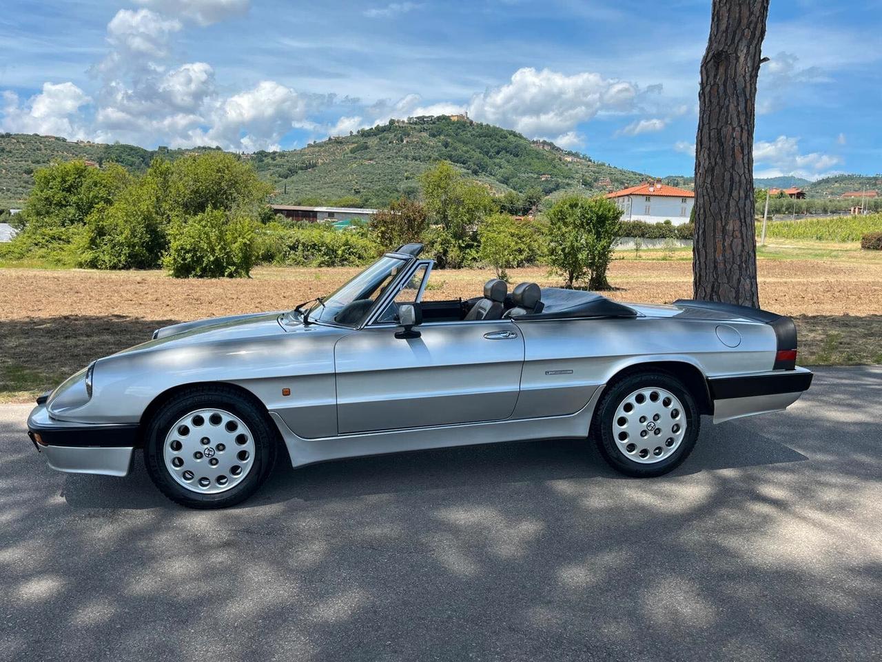 Alfa Romeo Spider QUADRIFOGLIO VERDE