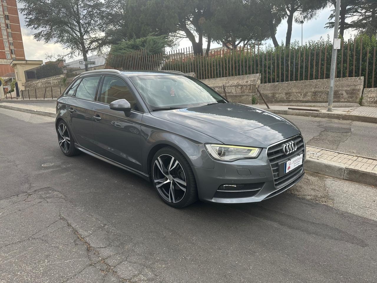 Audi A3 SPB 2.0 TDI 150 CV clean diesel Ambition