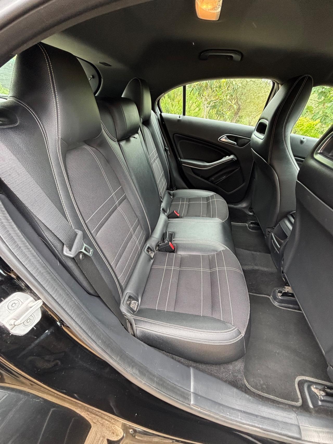 Mercedes-benz A 180 d Automatic Sport