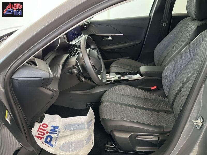 Peugeot 208 Allure Hybrid 110 e-DCS6 auto