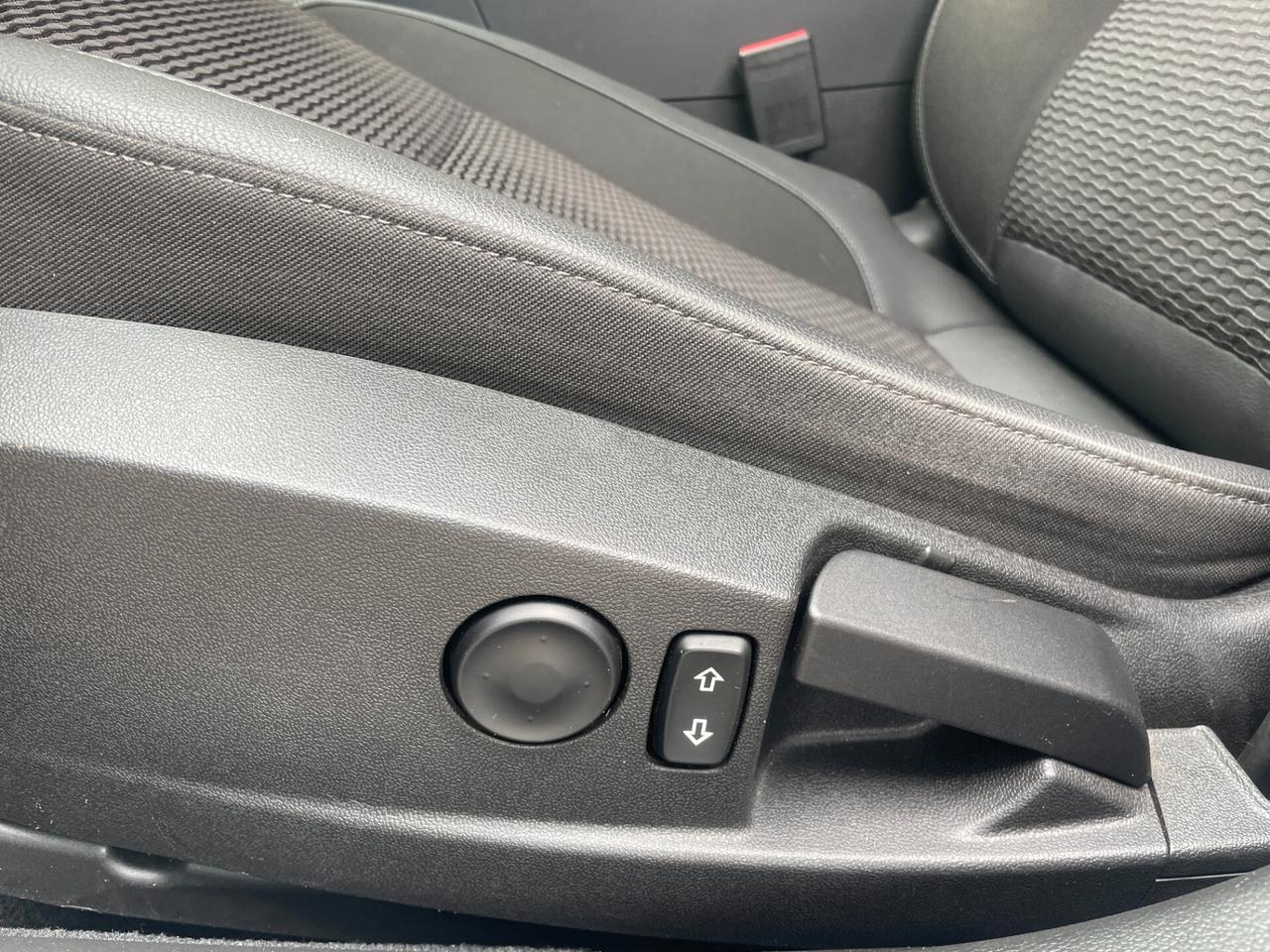 Opel Insignia AUTOMATICA - EURO 6