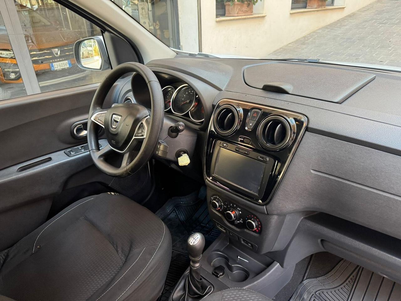DACIA Lodgy 1.5 dCi 110CV S&S 7 POSTI Laureate